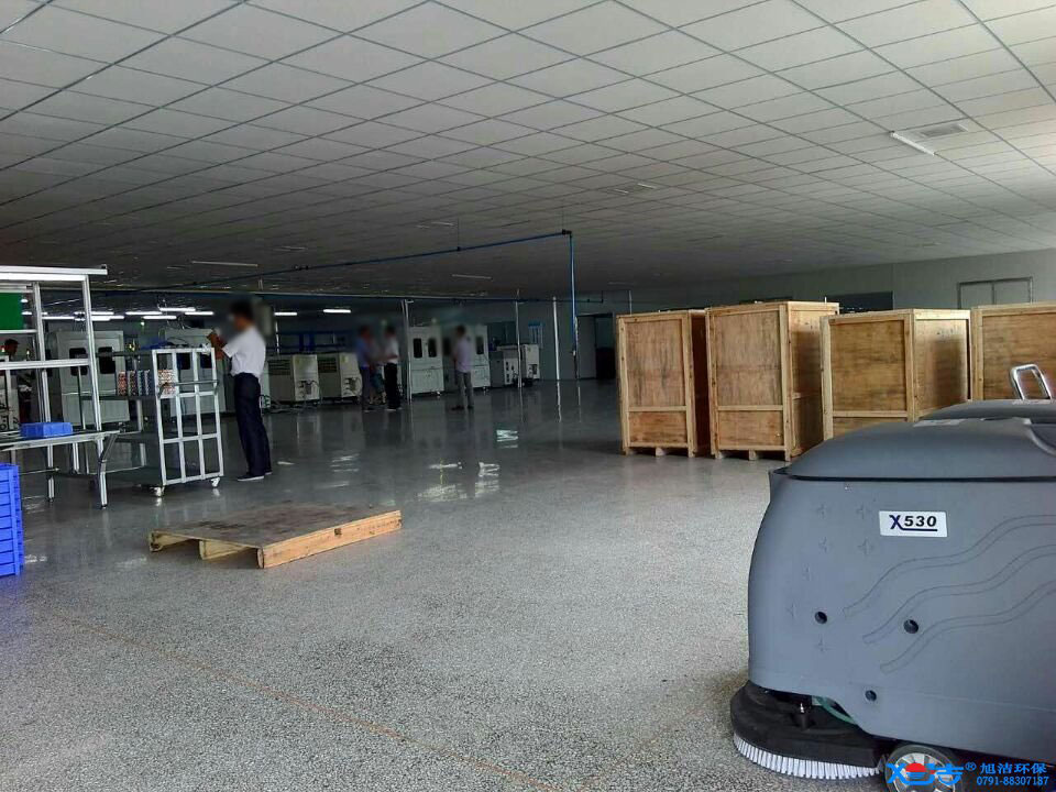 旭潔洗地機在手，工業(yè)廠房地面清潔